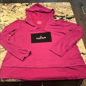 Cuddl Duds Ultra-Soft Magenta hoodie